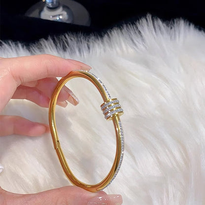 5-Piece Elegant Stainless Steel Bracelet Set, Fashionable Classic Design & Fade-Resistant