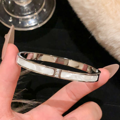 5-Piece Elegant Stainless Steel Bracelet Set, Fashionable Classic Design & Fade-Resistant